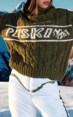 PRETTYLITTLETHING Khaki Jacquard Apres Ski Oversized Sweater Khaki -Prettylittlething b261c4f116576ab953014fc4e5beb93d0f84df34 cnf0354 4