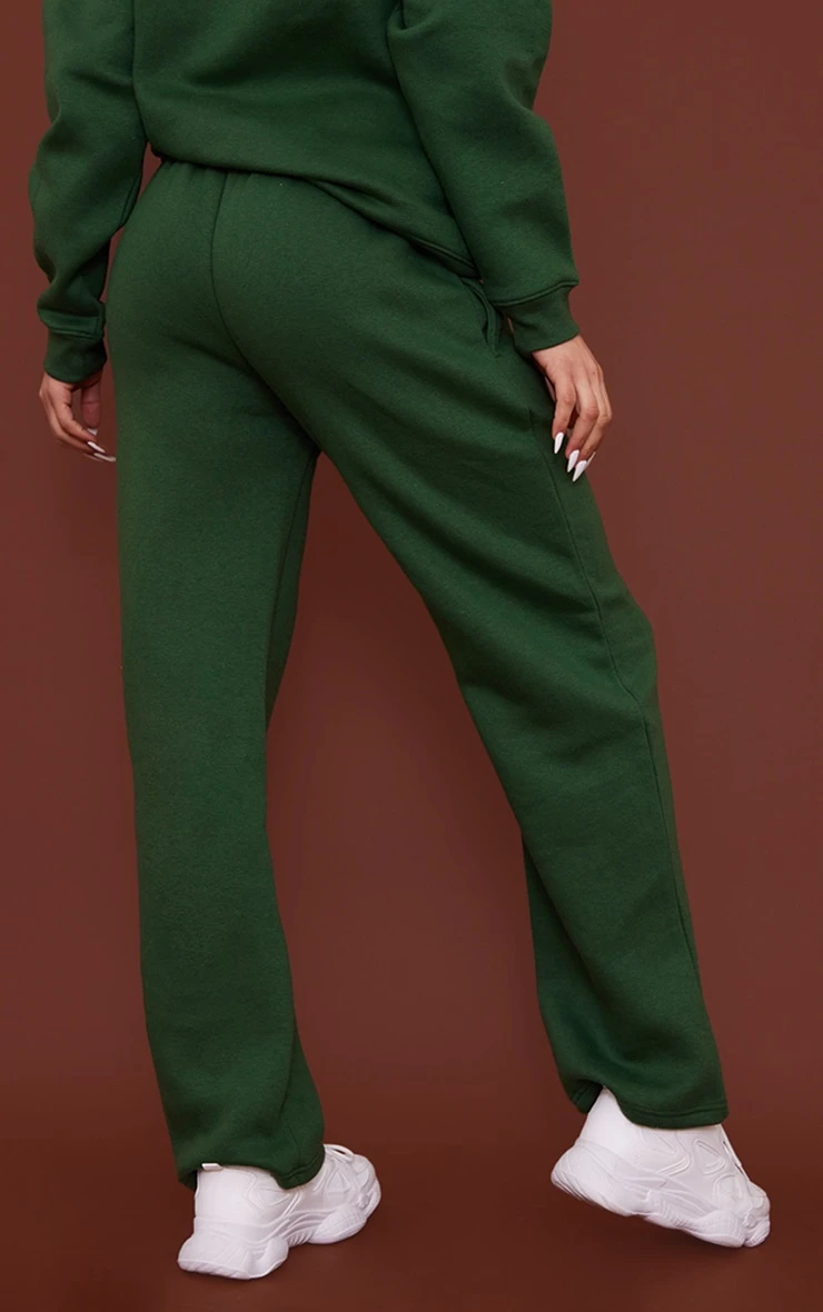 PRETTYLITTLETHING Forest Green Logo Badge Detail Straight Leg Sweatpants Forest Green 3 PRETTYLITTLETHING Forest Green Logo Badge Detail Straight Leg Sweatpants Forest Green - Image 3