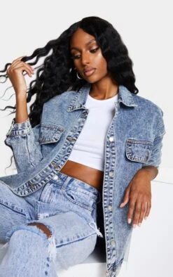 PRETTYLITTLETHING Acid Wash Oversized Boyfriend Pocket Detail Denim Jacket Acid Blue Wash -Prettylittlething c00ecf8dc1556515a9b00dc4804430e1d056a441 cmm9017 4