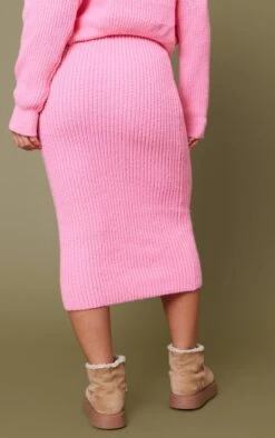 Prettylittlething Hot Pink Fitted Knit Midi Skirt Hot Pink -Prettylittlething c27caa5b4fd614df7f4329b1c3013afb9ba02272 cna5380 3