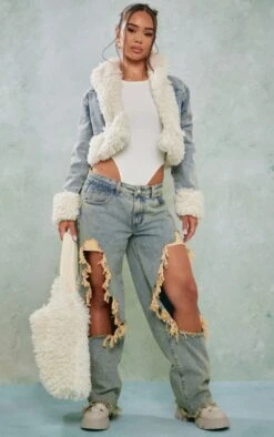 Prettylittlething Vintage Wash Faux Fur Trim Cropped Denim Jacket Vintage Wash -Prettylittlething c59bc54f077261470b822afe6ed0a7a940fe3be2 cna7324 3