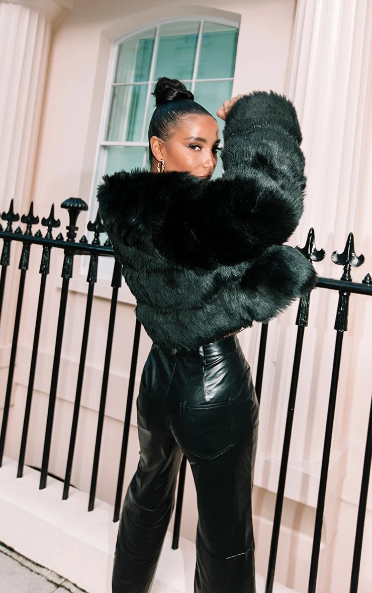 Prettylittlething Black Cropped Faux Fur Bubble Coat Black 2 Prettylittlething Black Cropped Faux Fur Bubble Coat Black - Image 2