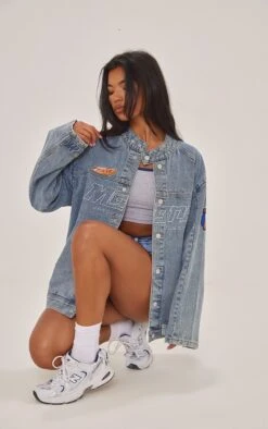 Prettylittlething Mid Blue Wash Racer Graphic Oversized Denim Jacket Mid Blue Wash -Prettylittlething c8a1d6bb50fddb9400d13d996a1aff94e5ef77f7 cne7637 3
