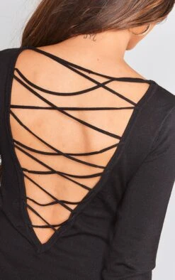 Prettylittlething Black Back Lace Detail Knit Midaxi Dress Black -Prettylittlething dae7797c618e0b50663fbf49018fcbc8c0bb1c60 cnf9237 4