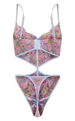 Prettylittlething Blue Lace Floral Print Cut Out Detail Body Blue -Prettylittlething ded7df3d43863f16c05a6be44f68b88c61562167 cnc3894 6