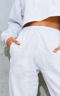 Prettylittlething Ash Grey Sweat Cuffed High Waist Sweatpants Ash Grey -Prettylittlething e1a64712ae890b6cab33594726a391f75a2ca0c2 CMS6869 4