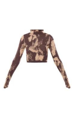 Prettylittlething Brown Abstract Print Long Sleeve Crop Knit Top Brown -Prettylittlething e40e8e7d9c86c297fe4b1433c4b1a3d653bbde79 cng4538 5
