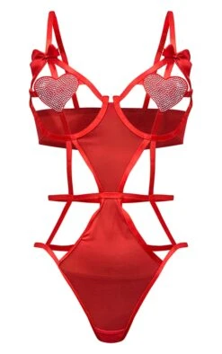 Prettylittlething Red Cut Out Heart Detail Bodysuit Red -Prettylittlething e557919883d2e77f66ea4916d97816c068b2894a cng9315 5