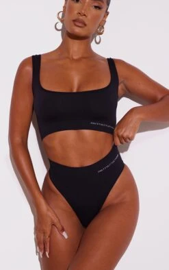 PRETTYLITTLETHING Black Seamless High Waisted Thong Black -Prettylittlething e9fd00ea56a3344dbfa962f88668d4e25743bf5d cmw0499 4
