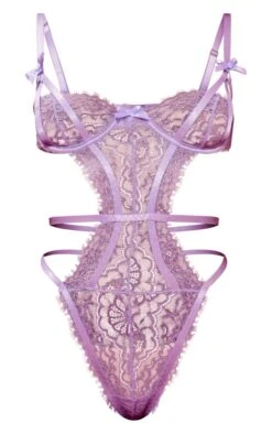 Prettylittlething Lilac Lace Scallop Edge Cut Out Bodysuit Lilac -Prettylittlething eb0266d95a93f19c4a3a5ccffc0552ca84df8590 cng9329 5