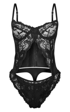 Prettylittlething Black Split Front Detail Lace Corset Lingerie Set Black -Prettylittlething eb032b1ba5f4cb171ba1310f21497eebd143179d cng2017 5