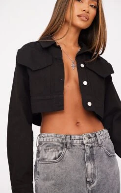 Prettylittlething Washed Black Super Cropped Boxy Denim Jacket Washed Black -Prettylittlething f1a500f46a59612360c80ed167481249c5681c08 cnd9413 4