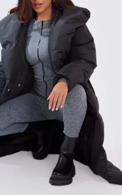 Prettylittlething Black Chevron Quilted Maxi Puffer Coat Black -Prettylittlething f3e6a3c3c46d8eacff6d30424ef3e8e3105a6e46 cna8249 4