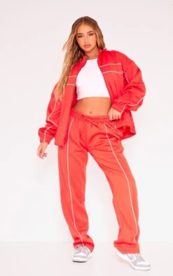 Prettylittlething Red Tricot Oversized Contrast Piping Straight Leg Sweatpant Red