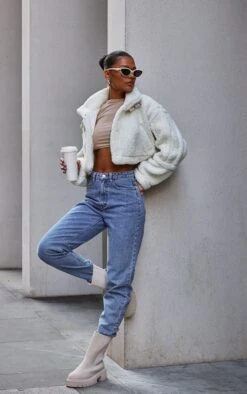 Prettylittlething Cream Buckle Collar Borg Aviator Jacket Cream -Prettylittlething f9b0dab77fbbde28f2b0dcf444d78d718de9b9ae cnf4885 3