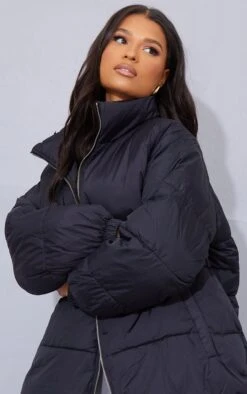 Prettylittlething Black Soft Touch Nylon Padded Panel Longline Puffer Black -Prettylittlething fbbbad3e23bcea58455fa5f2a5e490223177e1b5 cms6034 4