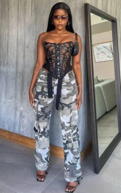 Prettylittlething Black Textured Mesh Ribbon Back Corset Black